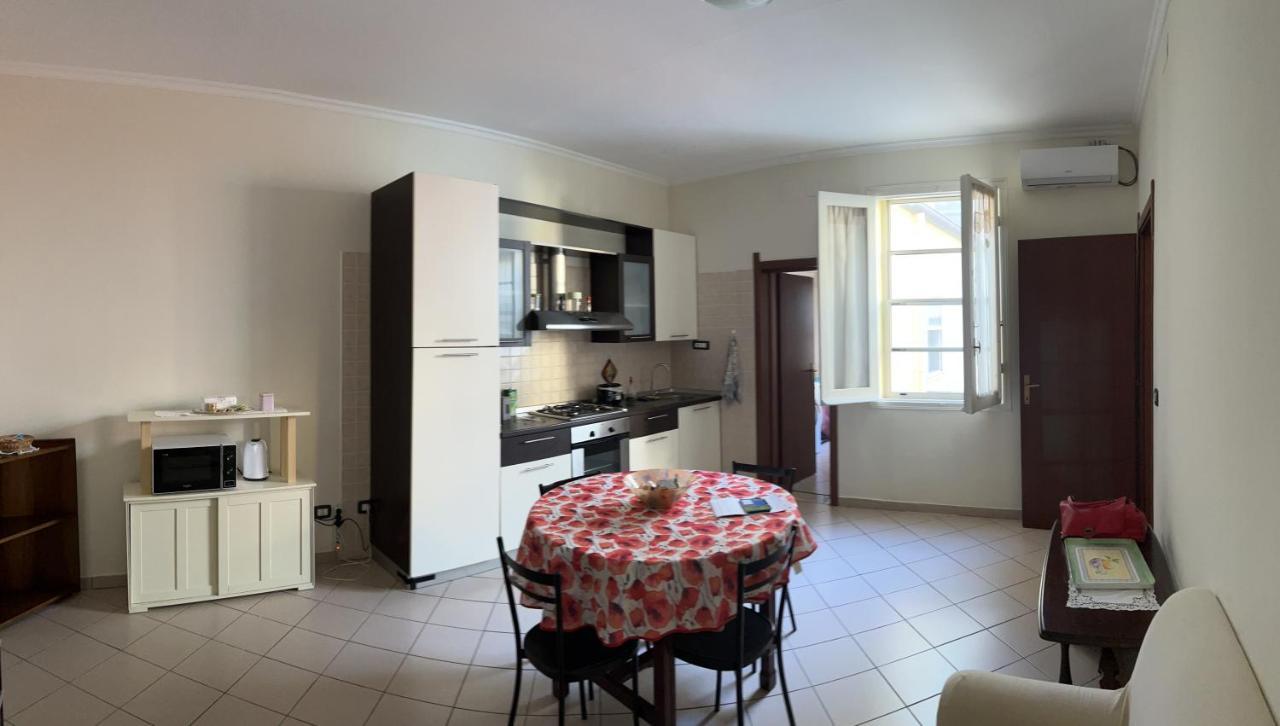 Casa Adriana, Centralissima, Confinante Ospedale Civile Apartment